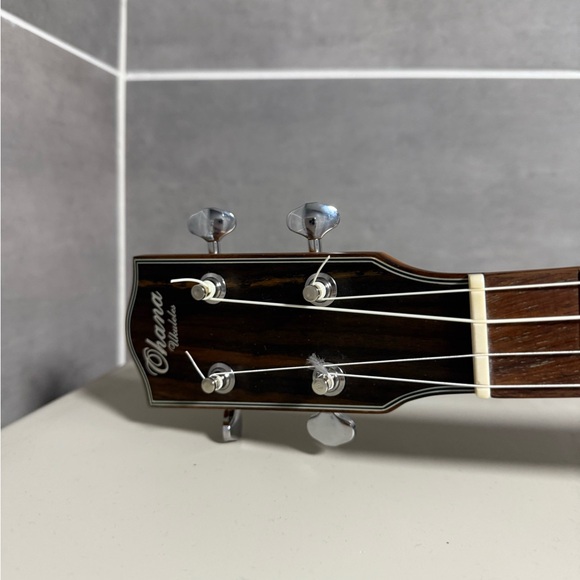 Ohana Wooden Ukulele with Silver Accents - Picture 4 of 4